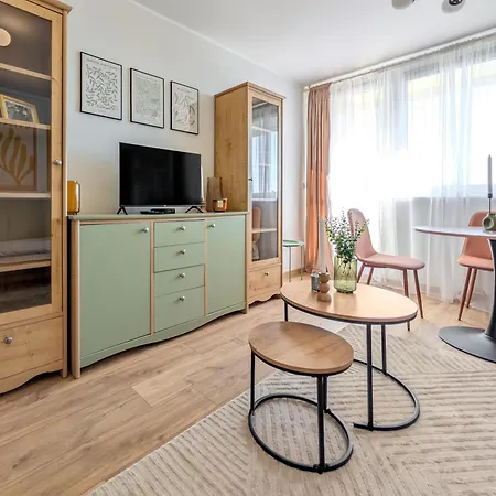 Апартаменты Szybowcowa Homely By Bookinghost